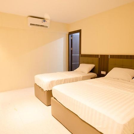 Ak Hotel Nagoya Hill Batam Luaran gambar