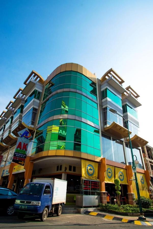 Ak Hotel Nagoya Hill Batam Luaran gambar